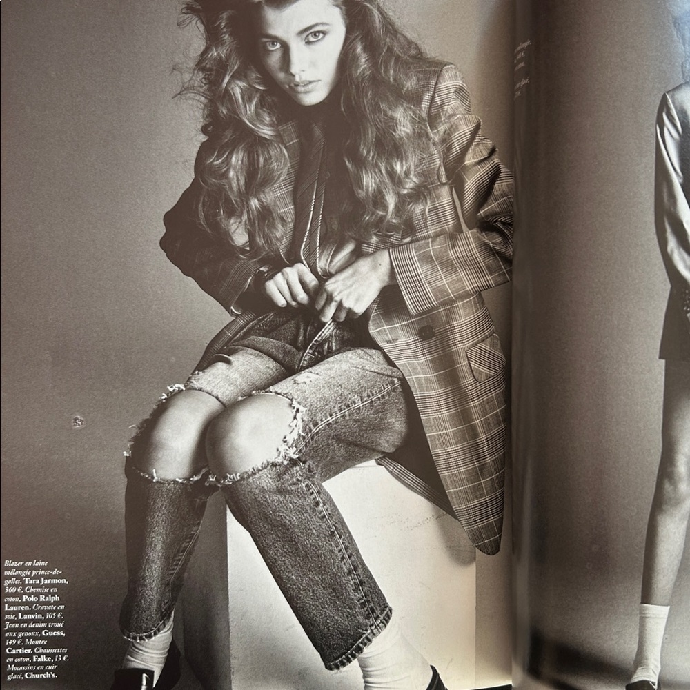 VOGUE Paris, March 2018 - Picture 7 of 13